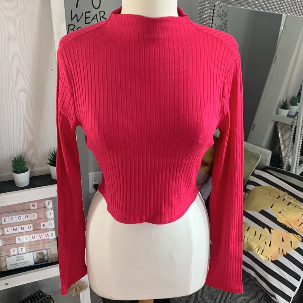 FashionNova | crop top size large - Picture 6 of 9